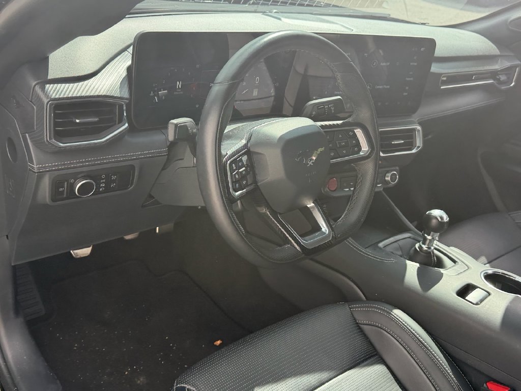 Used 2025 Ford Mustang GT Premium RWD image 10