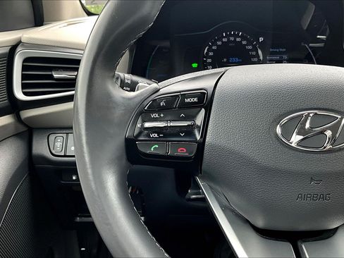 Used 2019 Hyundai Ioniq SEL FWD image 19