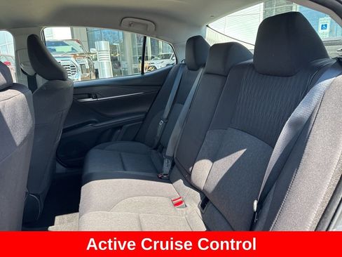 Used 2025 Toyota Camry LE image 14