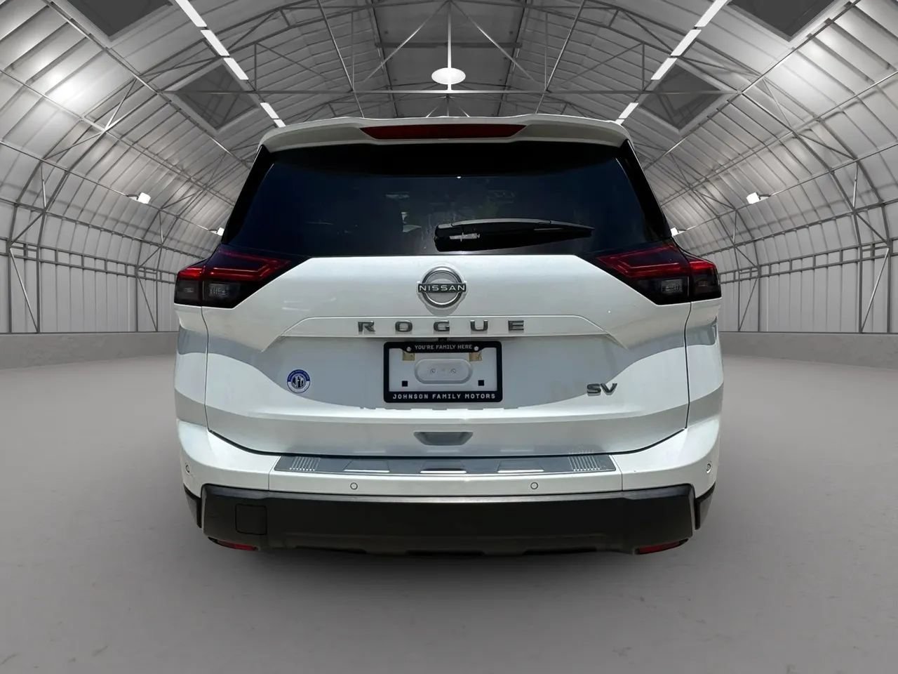 Used 2024 Nissan Rogue SV w/ SV Premium Package FWD image 5
