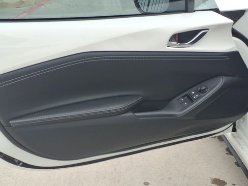 New 2026 MAZDA MX-5 Miata Club RWD image 18