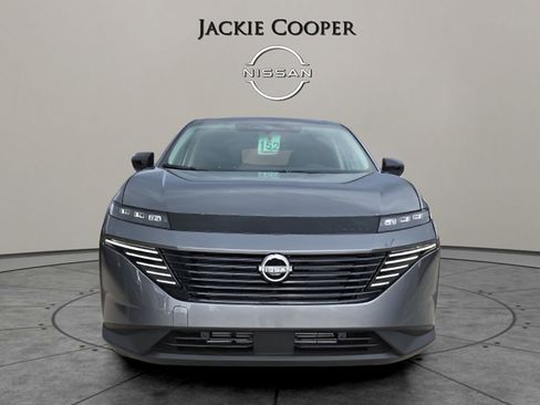 Certified 2025 Nissan Murano SV image 9