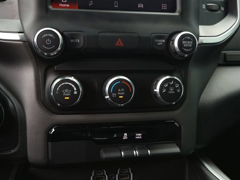 Used 2022 RAM 1500 Big Horn image 19