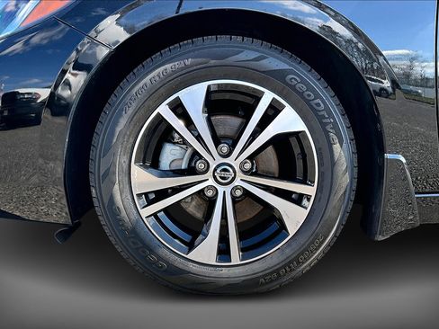 Used 2023 Nissan Sentra SV w/ All-Weather Package FWD image 8