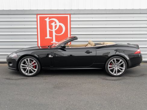 Used 2007 Jaguar XK Convertible RWD image 36