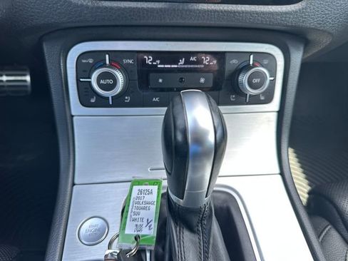 Used 2017 Volkswagen Touareg Wolfsburg Edition AWD/4WD image 16