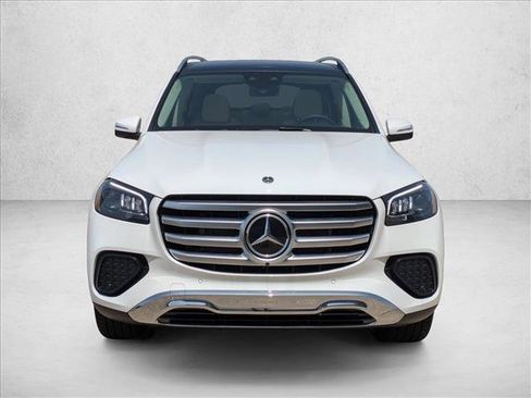 Certified 2025 Mercedes-Benz GLS 450 4MATIC image 6