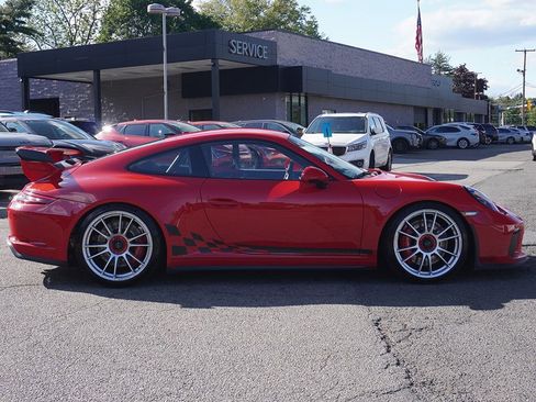 Used 2018 Porsche 911 GT3 RWD image 14