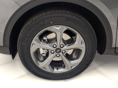 New 2026 Ford Escape ST-Line w/ Tech Pack #1 image 9