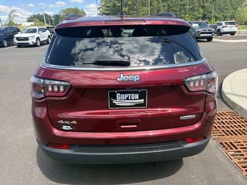 Used 2021 Jeep Compass Latitude AWD/4WD image 15