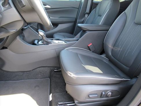 Certified 2024 Buick Encore GX Avenir w/ Avenir Technology Package image 18