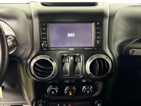 Used 2016 Jeep Wrangler Sport AWD/4WD image 25