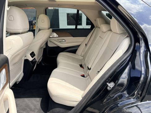 Used 2021 Mercedes-Benz GLE 350 image 17