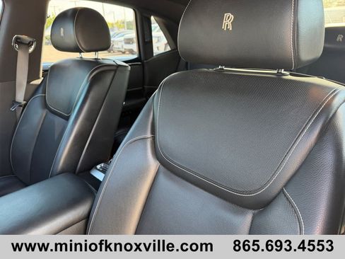 Used 2015 Rolls-Royce Ghost RWD image 14