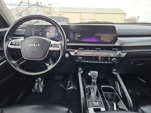 Used 2025 Kia Telluride S image 29