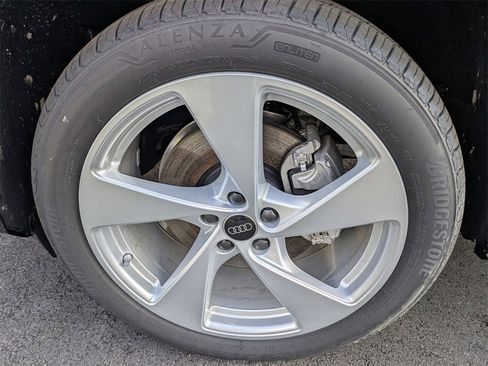 New 2025 Audi Q5 Premium Plus image 9