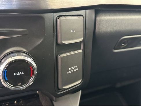 New 2026 Ford F250 Lariat w/ Black Appearance Package image 30