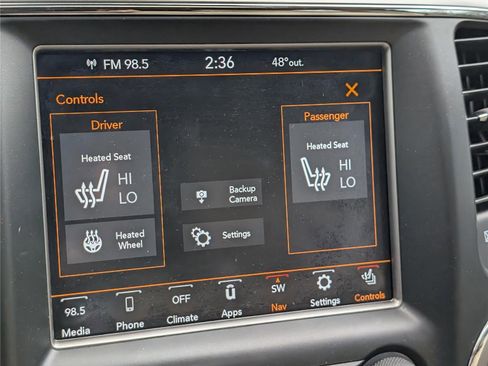 Used 2018 Jeep Grand Cherokee Limited image 29