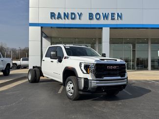 New 2026 GMC Sierra 3500 Pro video 1