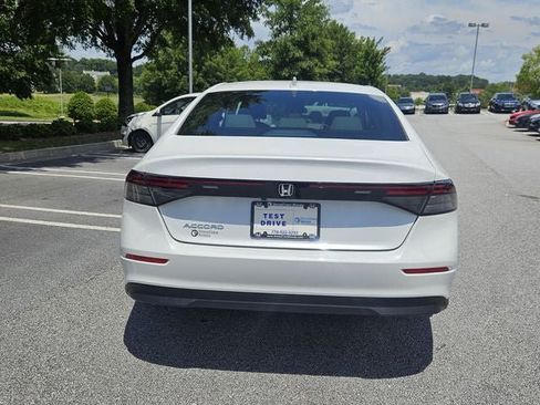 Certified 2024 Honda Accord LX image 6