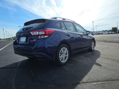 Used 2018 Subaru Impreza 2.0i Premium AWD/4WD image 3