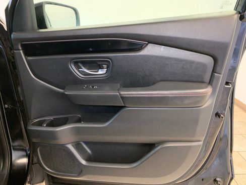 Used 2023 Honda Pilot TrailSport image 65