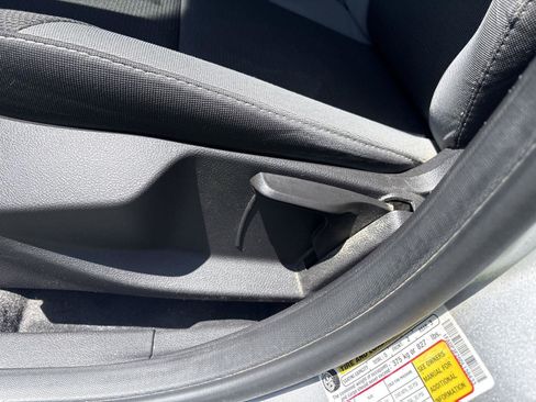 Used 2013 Ford Focus SE FWD image 14
