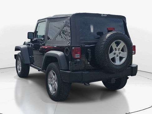 Used 2012 Jeep Wrangler Rubicon w/ Dual Top Group AWD/4WD image 8
