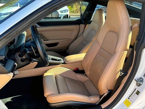 Used 2020 Porsche 911 Carrera S image 7