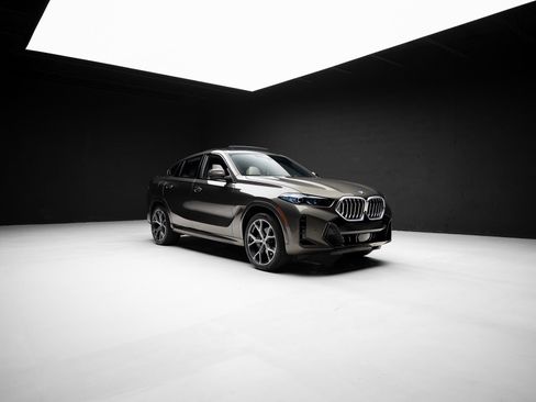 Used 2026 BMW X6 xDrive40i AWD/4WD image 86