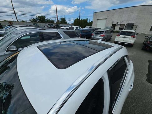 Used 2023 Genesis GV70 2.5T w/ Advanced Package AWD/4WD image 8