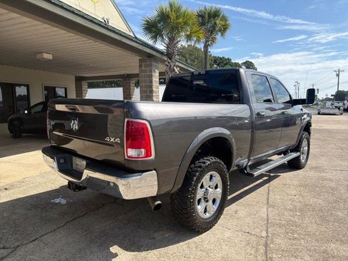 Used 2018 RAM 2500 Laramie AWD/4WD image 4
