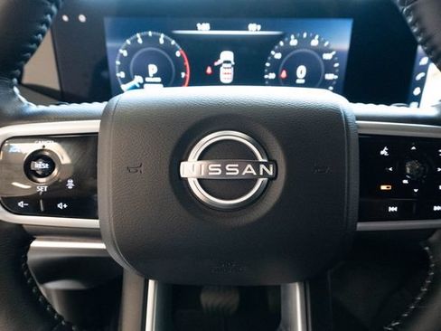 Used 2025 Nissan Armada SL AWD/4WD image 26