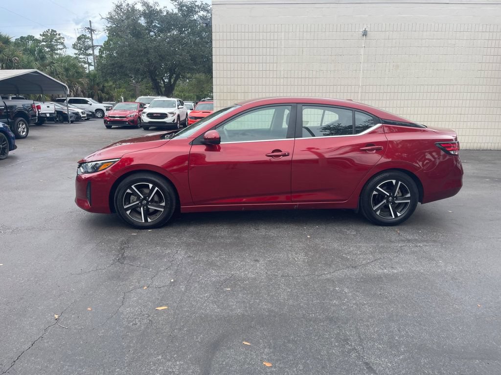 Used 2025 Nissan Sentra SV FWD image 2