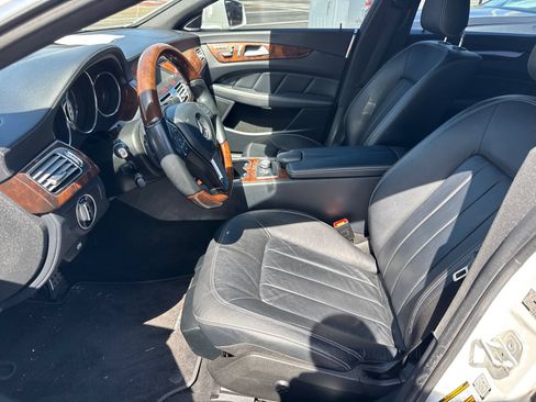 Used 2014 Mercedes-Benz CLS 550 image 15