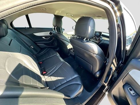 Used 2015 Mercedes-Benz C 300 4MATIC Sedan image 23