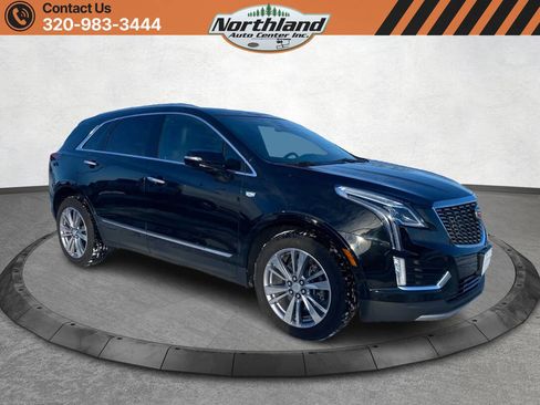 Used 2024 Cadillac XT5 Premium Luxury image 3