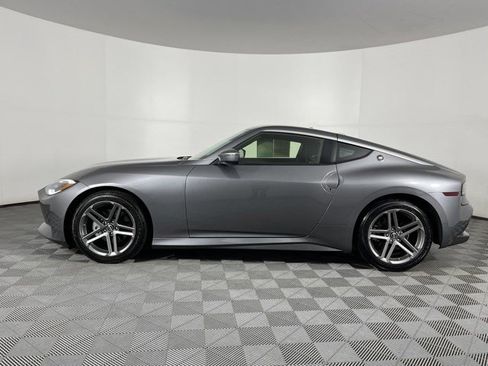 Used 2024 Nissan Z Performance w/ Floor Mat Package RWD image 5
