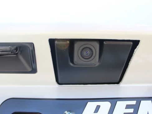 Certified 2026 Toyota Sienna XLE FWD image 75