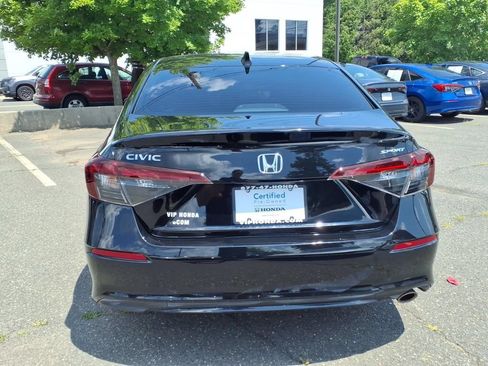 Used 2025 Honda Civic Sport image 5