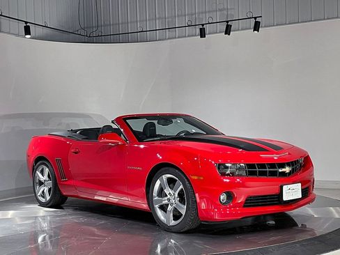 Used 2011 Chevrolet Camaro SS w/ RS Package RWD image 5