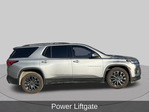 Used 2023 Chevrolet Traverse RS AWD/4WD image 7