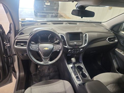 Used 2024 Chevrolet Equinox LT image 14