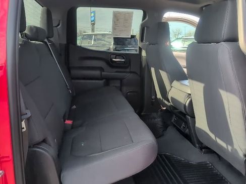 Used 2020 Chevrolet Silverado 1500 Custom w/ Custom Convenience Package image 36