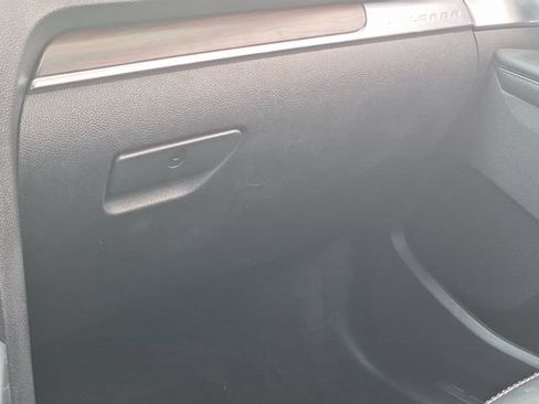 Used 2018 Ford Explorer Limited FWD image 35
