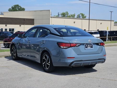 Used 2024 Nissan Sentra SV FWD image 3