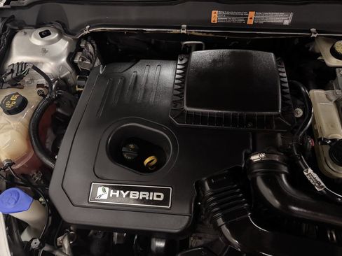 Used 2014 Ford Fusion SE image 33