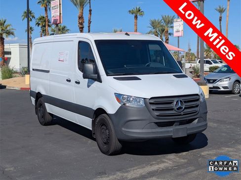 Used 2023 Mercedes-Benz Sprinter 144 Cargo image 6