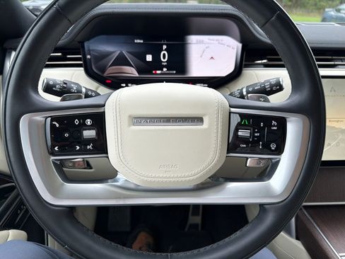 Used 2024 Land Rover Range Rover SE AWD/4WD image 20