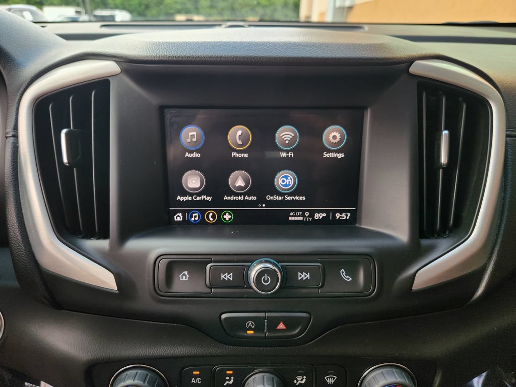 Used 2022 GMC Terrain SLE w/ Driver Convenience Package FWD image 18